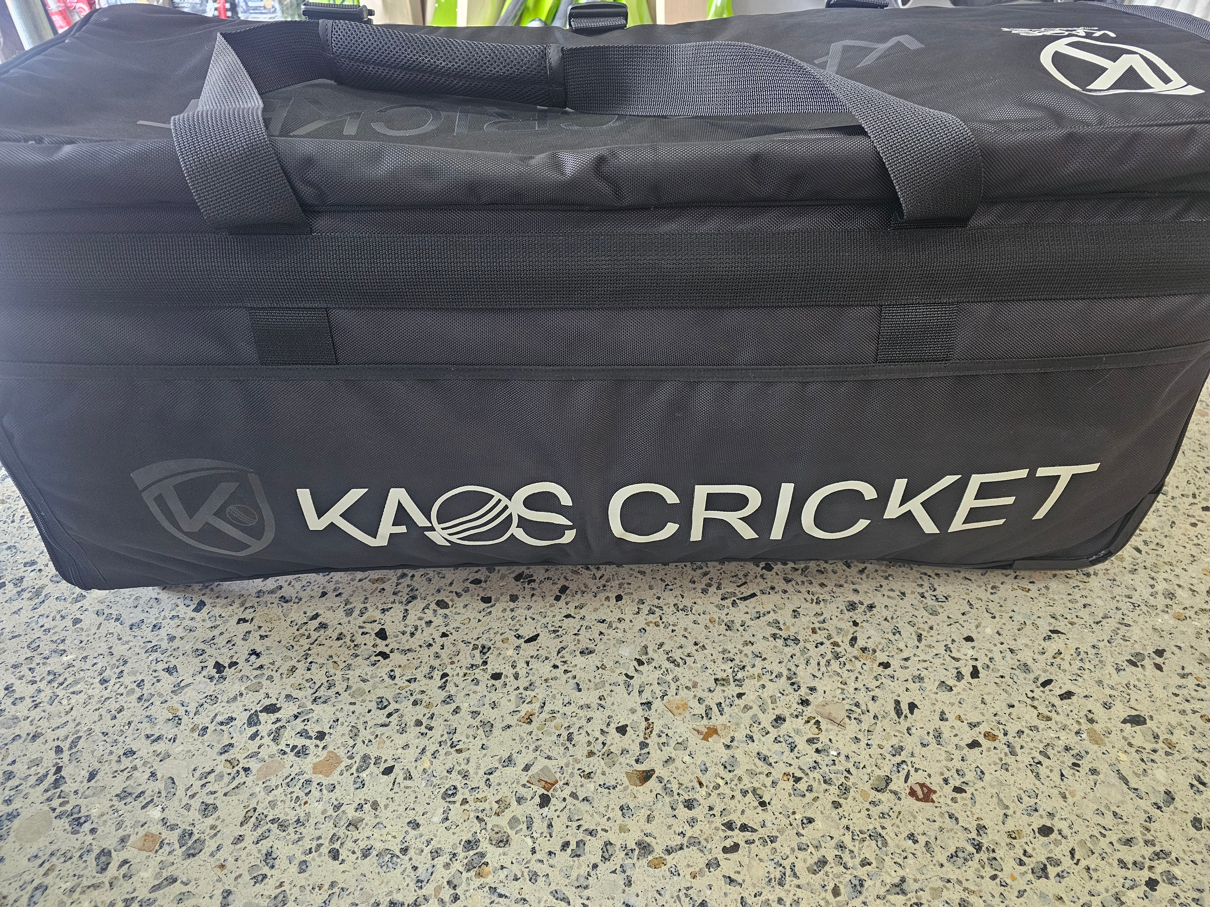 Kaos Kit Bag : Coffin Style